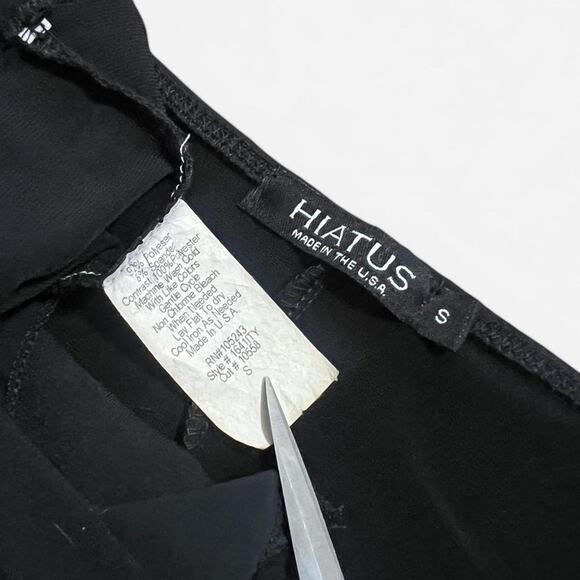 VTG Y2K Hiatus Black Ruched Chiffon Form Fitting Summer Goth Cami Top S/XS - Picture 7 of 7